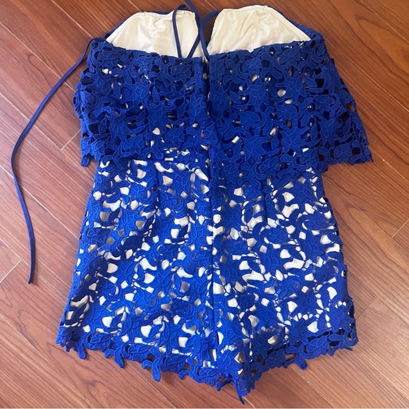 J.O.A Los Angeles Halter Neck Lace Romper in Royal Blue Size Medium - Picture 8 of 11